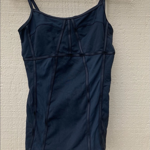 Tank top - Picture 2 of 2